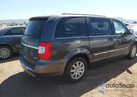 2015 Chrysler Town & Country Touring from USA, damaged, VIN 2C4RC1BG7FR595197